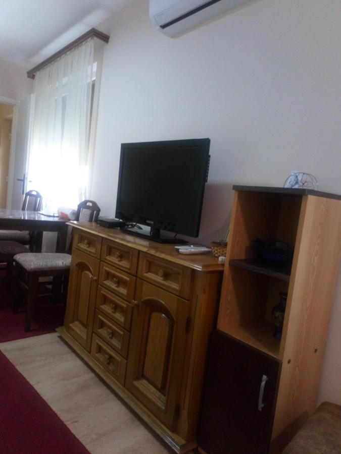 Guest House Green View Pirot Esterno foto