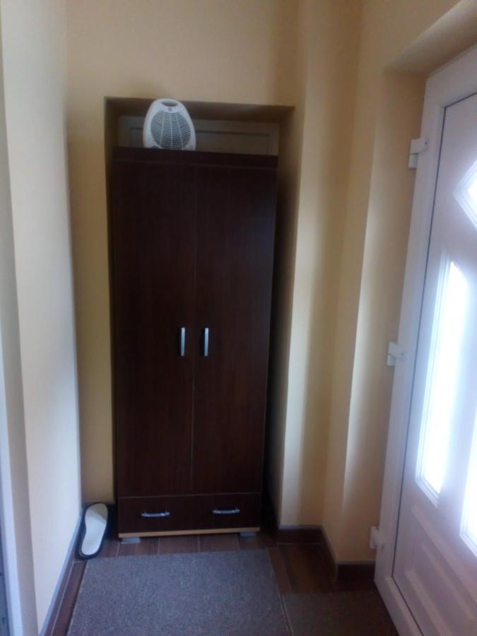 Guest House Green View Pirot Esterno foto